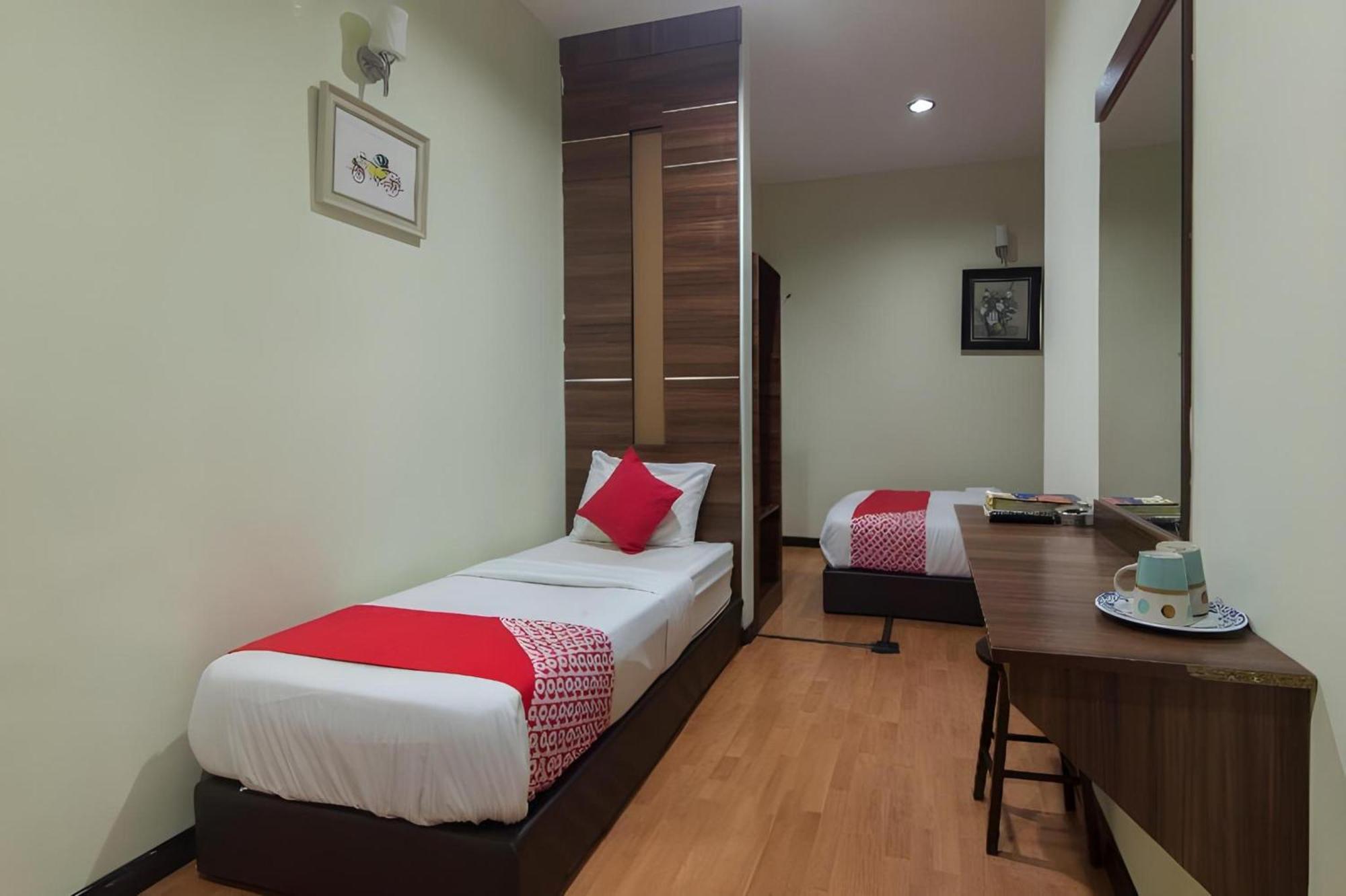 Capital O 812 Hotel Smc Seksyen 13 Shah Alam Exterior photo