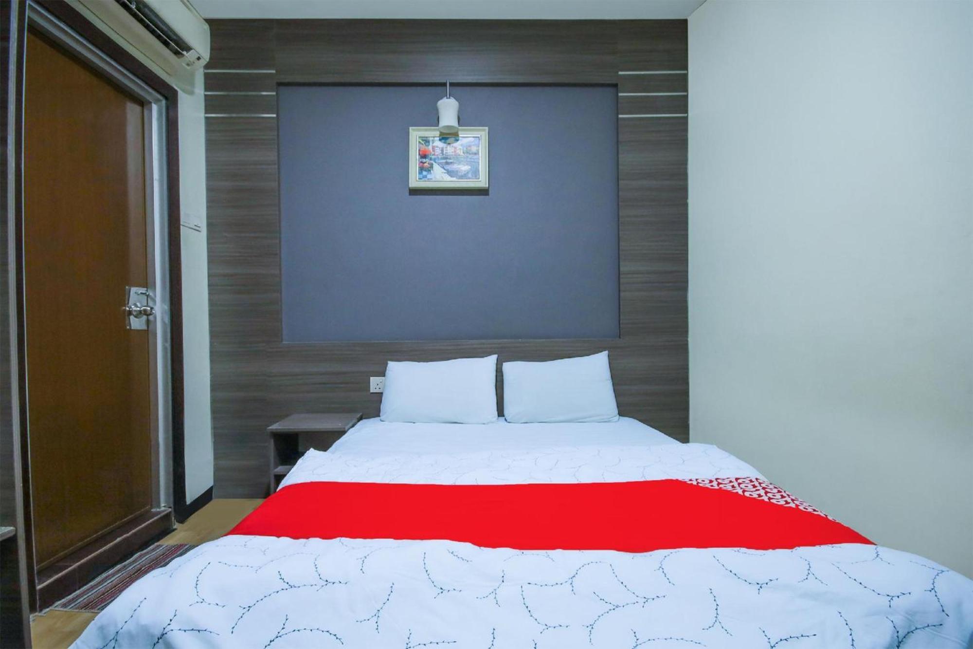 Capital O 812 Hotel Smc Seksyen 13 Shah Alam Exterior photo